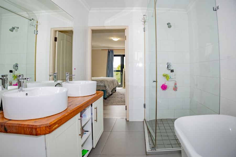 4 Bedroom Property for Sale in Zevenwacht Country Estate Western Cape